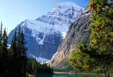 韩旭和李梦还在康复中 他们需要听取医生关于何时返回的建议